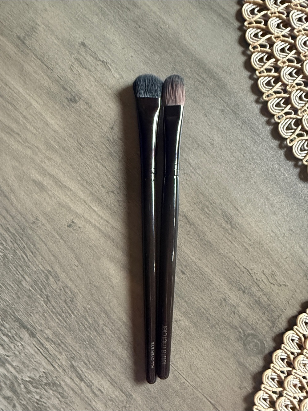 laura mercier Black Eyeshadow Brush Duo